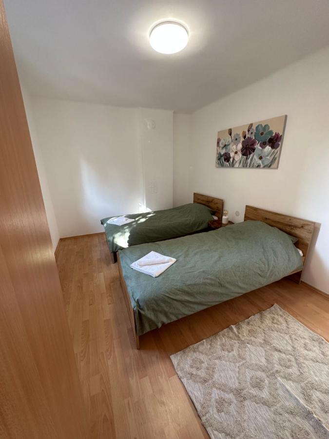 Boho Apartment Ниш Экстерьер фото