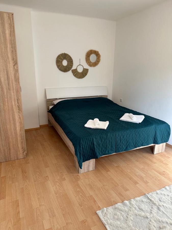 Boho Apartment Ниш Экстерьер фото